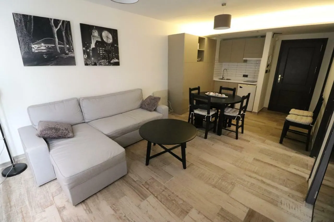 Ferienwohnung Edificio Marbella Apartamento De Lujo Sierra Nevada