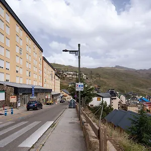 Nuevo Alcazaba: Vistas Impresionantes En Zona Media Sierra Nevada